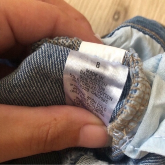 NEW!!! Aeropostale Distressed Mom Jeans - Picture 2 of 11